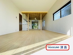 ●津島市神守町字中町　中古一戸建て