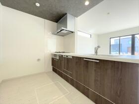 ケイアイフィット名古屋市緑区徳重3丁目　全2棟　1号棟　新築一戸建て