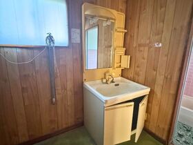 ●海津市南濃町　中古一戸建て