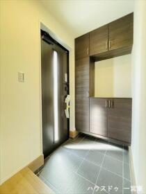 江南市安良町郷中　全3棟　2号棟　新築一戸建て