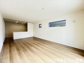 江南市安良町郷中　全3棟　2号棟　新築一戸建て