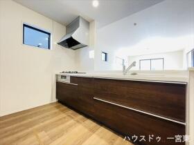 江南市安良町郷中　全3棟　2号棟　新築一戸建て