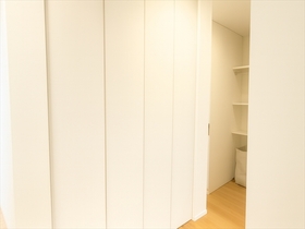 ●四日市市平津新町　中古一戸建て