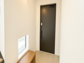 ●四日市市平津新町　中古一戸建て