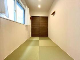 ●桑名市大字東方　メゾネット　中古一戸建て