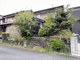 ●桑名市枇杷島台　中古一戸建て