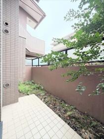 ライオンズヴィアーレ鹿山Ａ棟