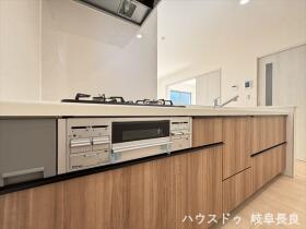 □Livele Garden S岐阜市島田1丁目　全3棟　2号棟　新築一戸建て