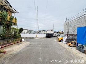 □Livele Garden S岐阜市島田1丁目　全3棟　2号棟　新築一戸建て