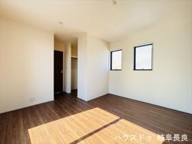 □Livele Garden S岐阜市島田1丁目　全3棟　3号棟　新築一戸建て