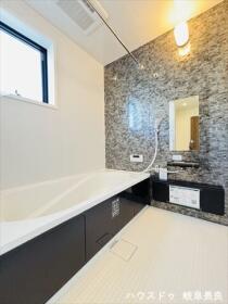 □Livele Garden S岐阜市島田1丁目　全3棟　3号棟　新築一戸建て