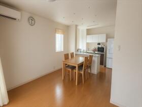 ●四日市市日永西3丁目　中古一戸建て