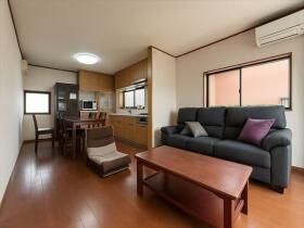 ●名古屋市港区新茶屋5丁目　中古一戸建て