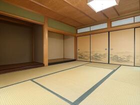 ●名古屋市港区新茶屋5丁目　中古一戸建て