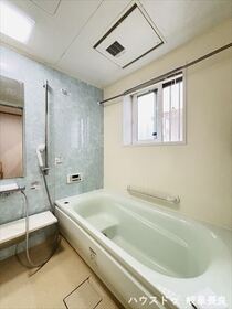 ●岐阜市六条片田2丁目　中古一戸建て