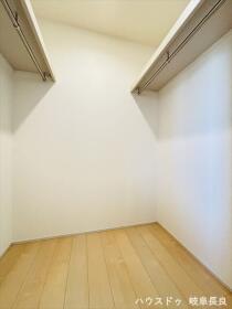 □Livele Garden S岐阜市第2手力町　全2棟　1号棟　新築一戸建て