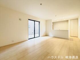 □Livele Garden S岐阜市第2手力町　全2棟　1号棟　新築一戸建て