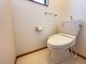 ●桑名市新西方5丁目　中古一戸建て