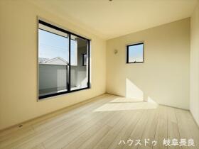 □Livele Garden S岐阜市第2手力町　全2棟　2号棟　新築一戸建て