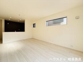 □Livele Garden S岐阜市第2手力町　全2棟　2号棟　新築一戸建て