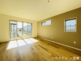 一宮市緑5丁目　中古一戸建て