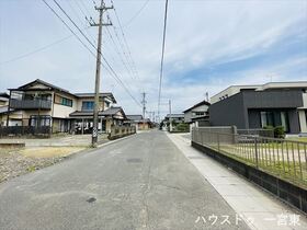 ●一宮市馬見塚字郷前　中古一戸建て