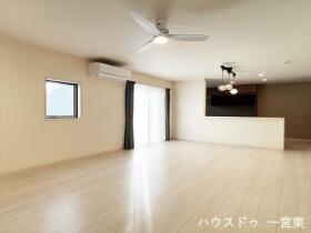 ●一宮市馬見塚字郷前　中古一戸建て