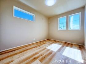 一宮市今伊勢町本神戸字中町　全2棟　B棟　未入居一戸建て