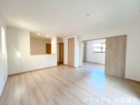 ハートフルタウン北名古屋市薬師寺　全3棟　C号棟　新築一戸建て