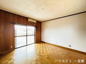 一宮市丹羽字栽松寺腰　中古一戸建て