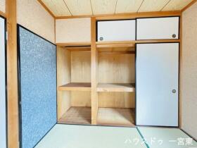 一宮市丹羽字栽松寺腰　中古一戸建て