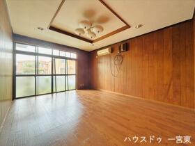 一宮市丹羽字栽松寺腰　中古一戸建て