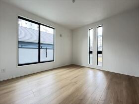 グラファーレ名古屋市港区港陽２丁目　全1棟　新築一戸建て