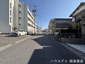 モアグレース茜部