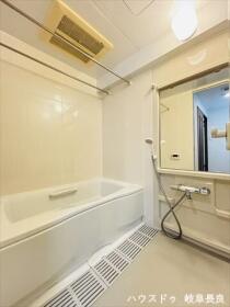 モアグレース茜部