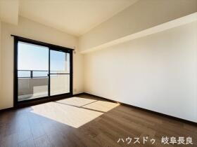 モアグレース茜部