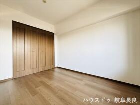 モアグレース茜部