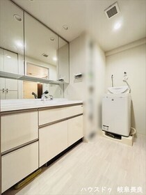 ●プレサンスロジェ岐阜ザ・クラス