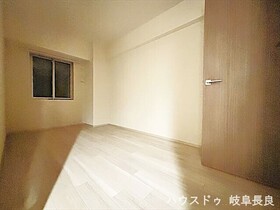 ●プレサンスロジェ岐阜ザ・クラス