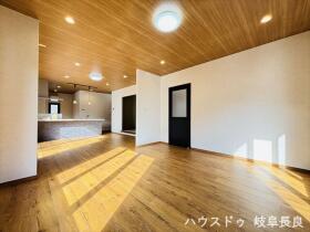 岐阜市日野南8丁目　中古一戸建て