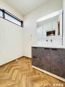 岐阜市日野南8丁目　中古一戸建て