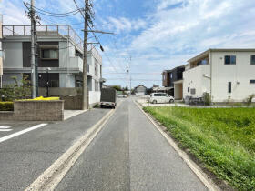 ファミリアーレ東起