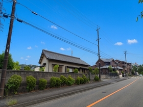 ●四日市市智積町　中古一戸建て