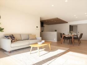 アバンティア名古屋市港区小碓3丁目　全4区画　2号棟　新築一戸建て