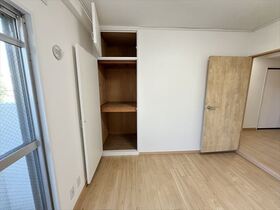 真栄マンション浮島