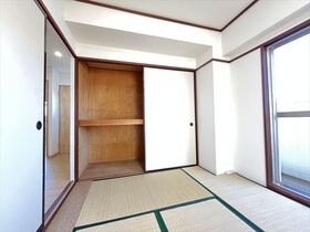 真栄マンション浮島