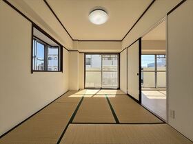 真栄マンション浮島