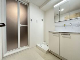 真栄マンション浮島