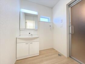 新築戸建　八王子市大楽寺町第31　全3棟　2号棟