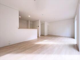 新築戸建　八王子市大楽寺町第31　全3棟　3号棟